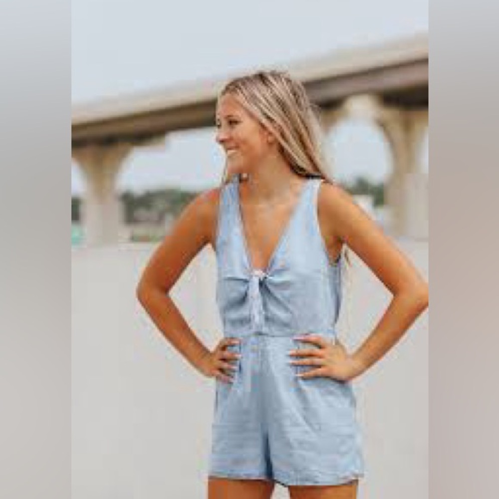 Love Tree Blue Sleeveless Rompee with V-Neck